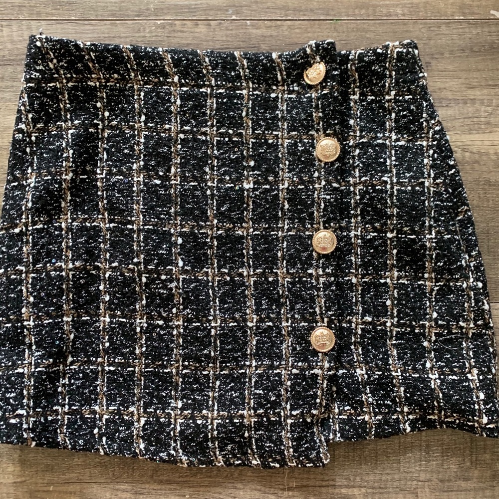 Tweed skirt